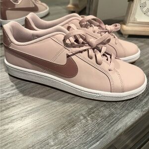 Nike Women's Court Royale Pale Pink Sneakers